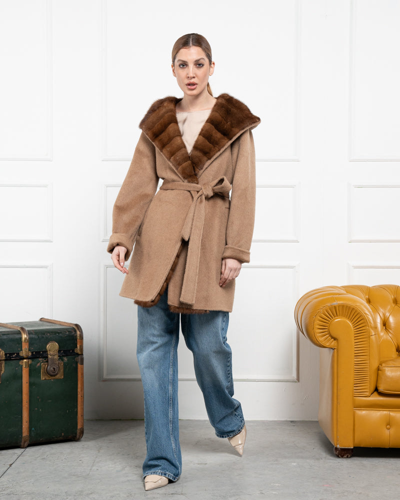 Cappotto in cashmere con visone